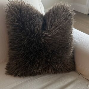 Pottery Barn Plush Faux Fur Decorative Pillow Cover - Dark Brown